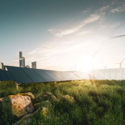 太陽光発電ができるカーポートとは？メリットなど徹底解説