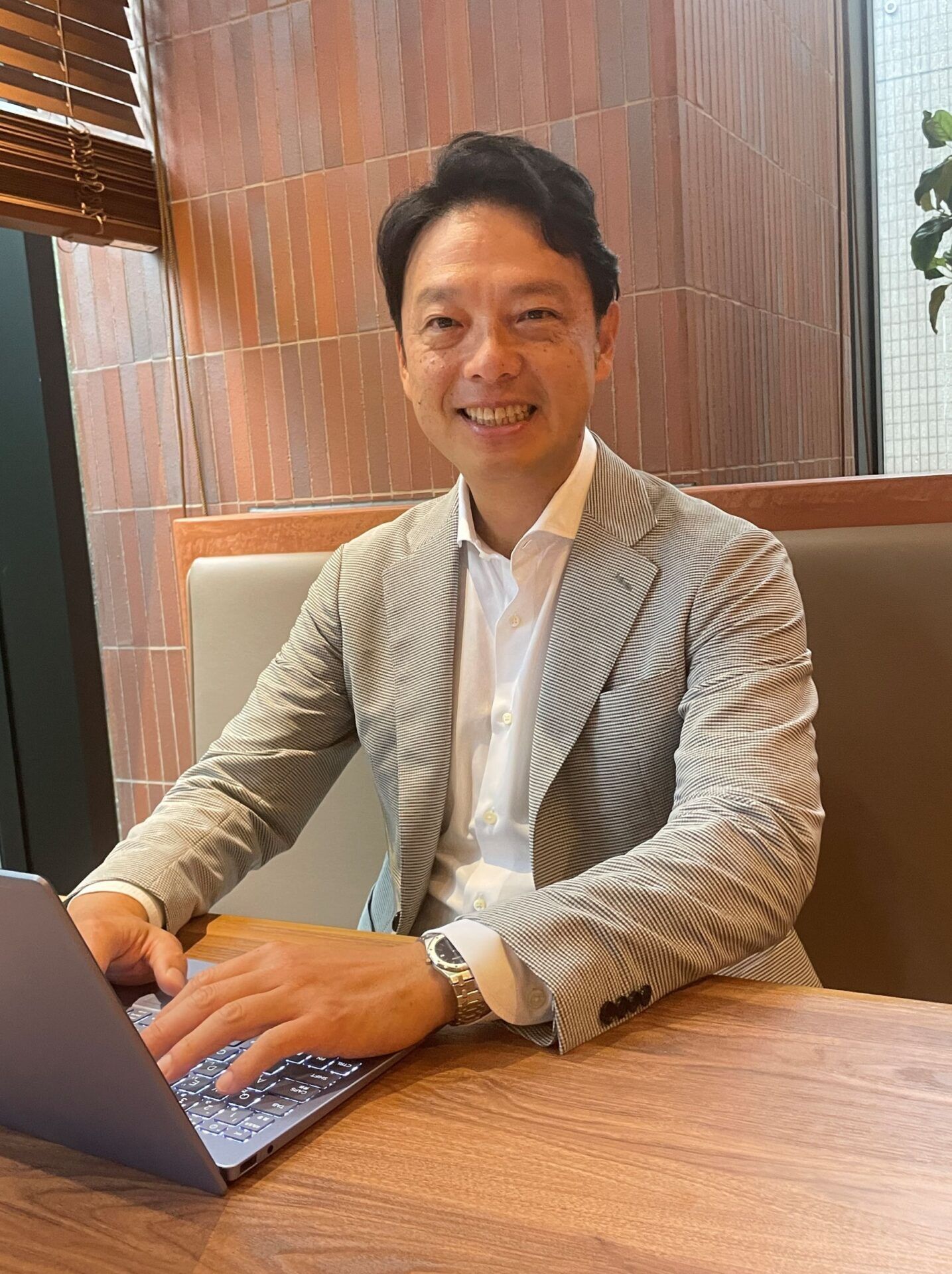 ジェニュイン日本　藤井様