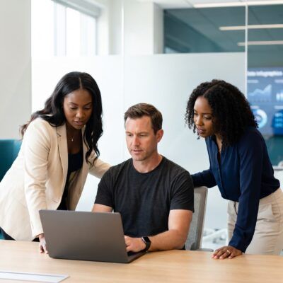 DE&I（ダイバーシティ・エクイティ＆インクルージョン）とは？意味・違い・企業の取り組み事例を徹底解説【2026年版】