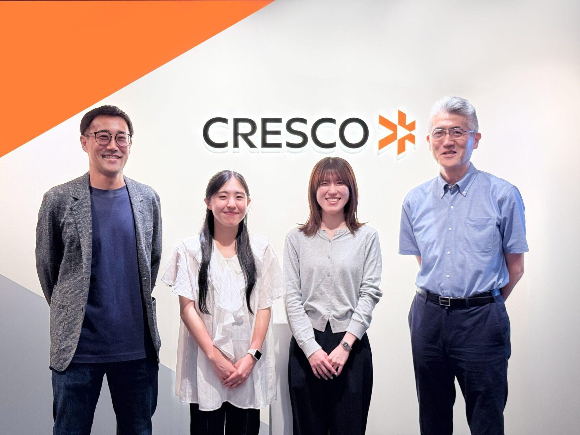 株式会社クレスコの集合カット